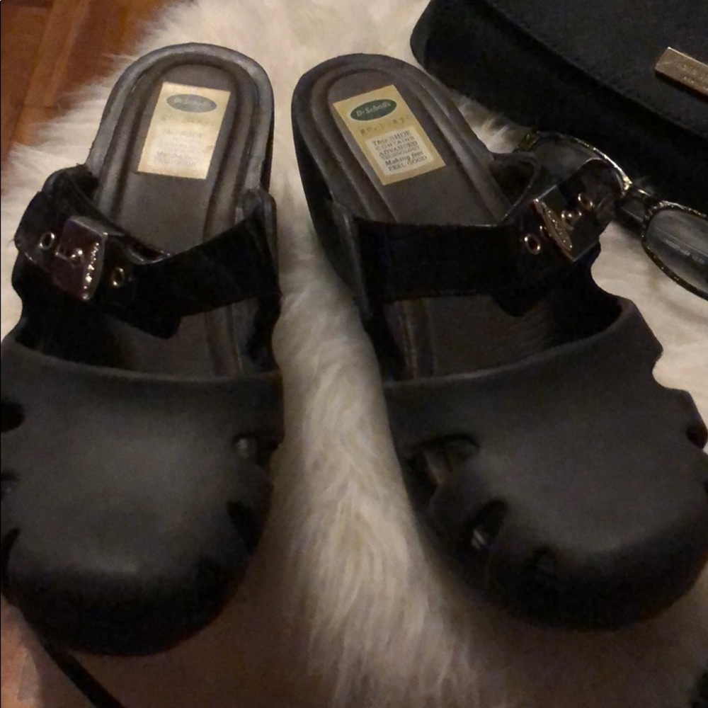 Dr Scholls Feel crazy cushy clogs in brown